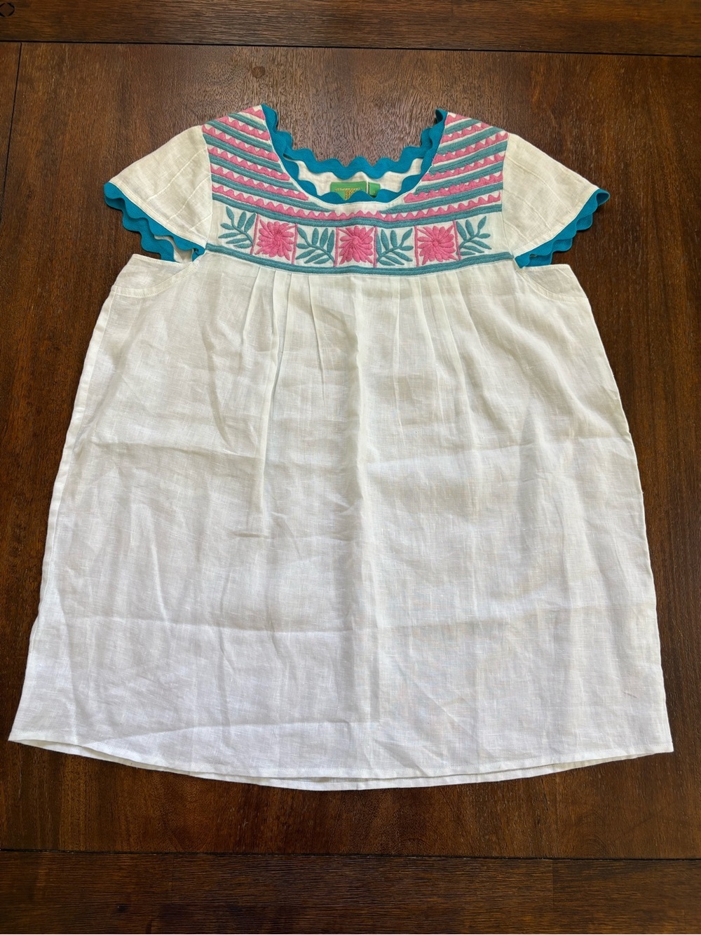 Jules Reid White Linen Embroidered Tunic Blouse – Pink & Teal Scalloped Trim MED